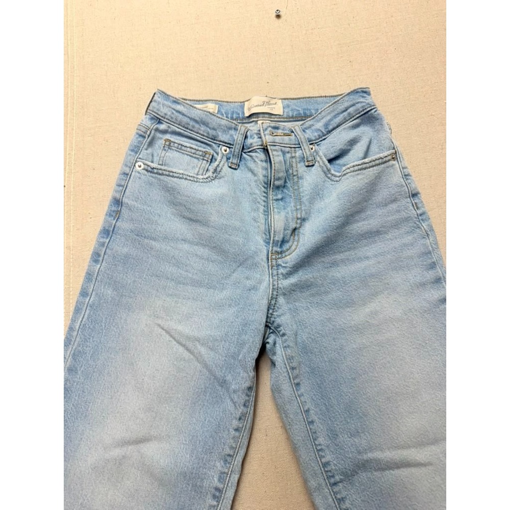 Universal Thread High Rise 90s Straight Jeans Women's 00R Light Wash [A136]